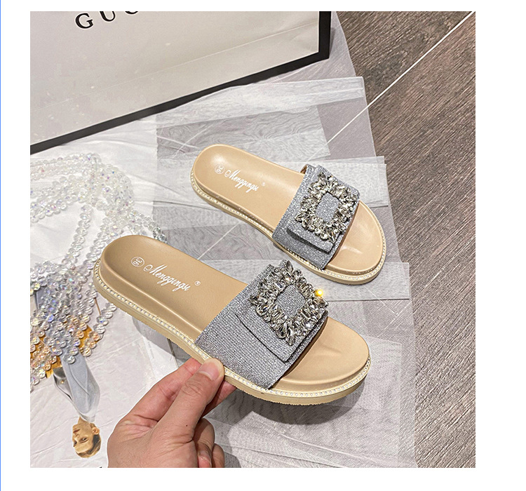 2025 verano nuevo lazo con diamantes de imitación hebilla cuadrada plana casual zapatillas de mujer sandalias de una tira para mujer ropa de exterior talla grande 41_voghion.com