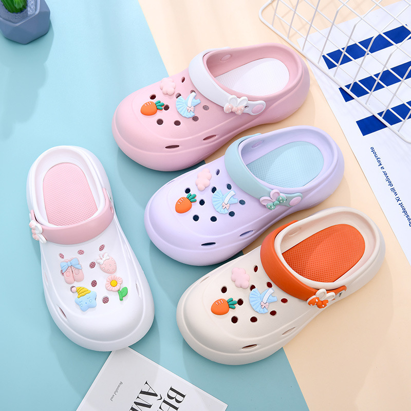 Thick-Soled Eva Clogs for Women, Summer Outdoor Platform Slip-On Clogs, Non-Slip Fashionable Height-Increasing Beach Sandals Thick-Soled Eva Clogs for Women, Summer Outdoor Platform Slip-On Clogs, Non-Slip Fashionable Height-Increasing Beach Sandals