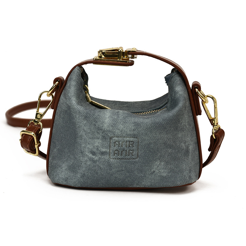 Bolsa de hombro simple de color sólido para niños y niñas, exquisita y compacta, bolsa de vaquero de moda para niños, nueva bolsa de accesorios para niños.