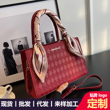 婚包高级感斜挎小包包女包2025新款伴娘包手提小包红色结婚新娘包