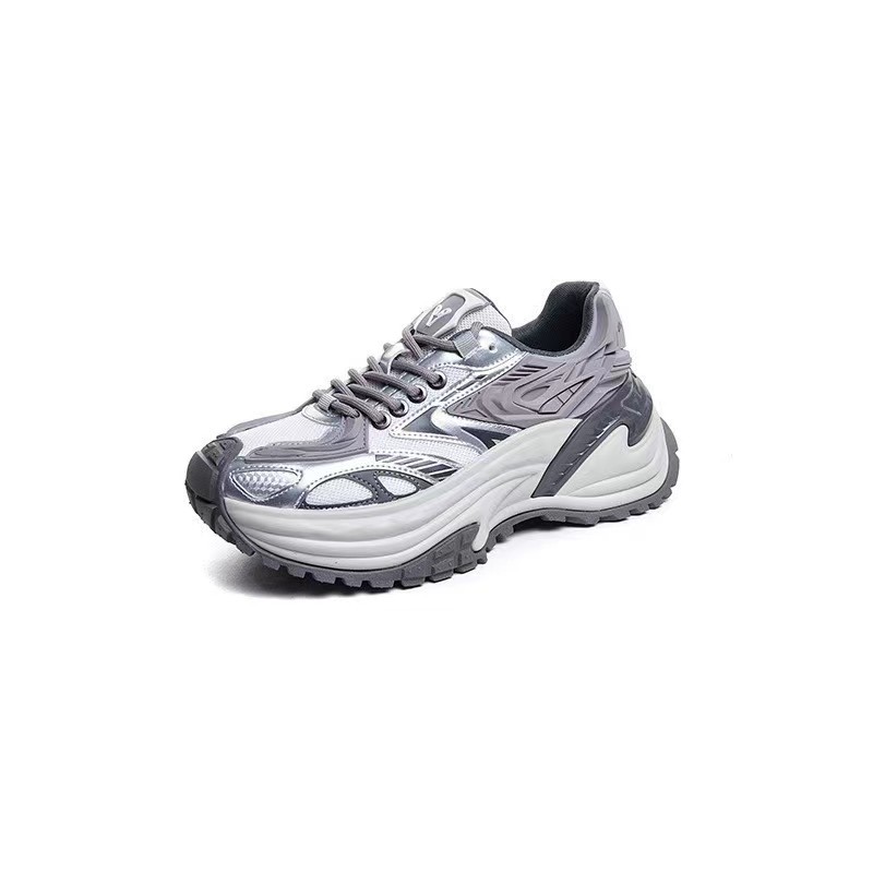 Zapatos de mujer con suela gruesa y aumento de altura de verano 2024 de Zhao Lusi, estilo serpiente de cascabel, artículos europeos_voghion.com