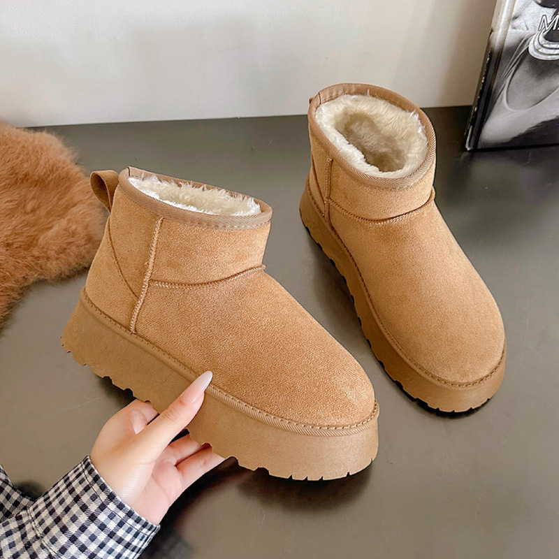 2025 Autumn/Winter New Large Size Thick-Soled Height-Increasing Snow Boots for Women, Celebrity Style, Suede Non-Slip Cotton Shoes Wholesale Trend