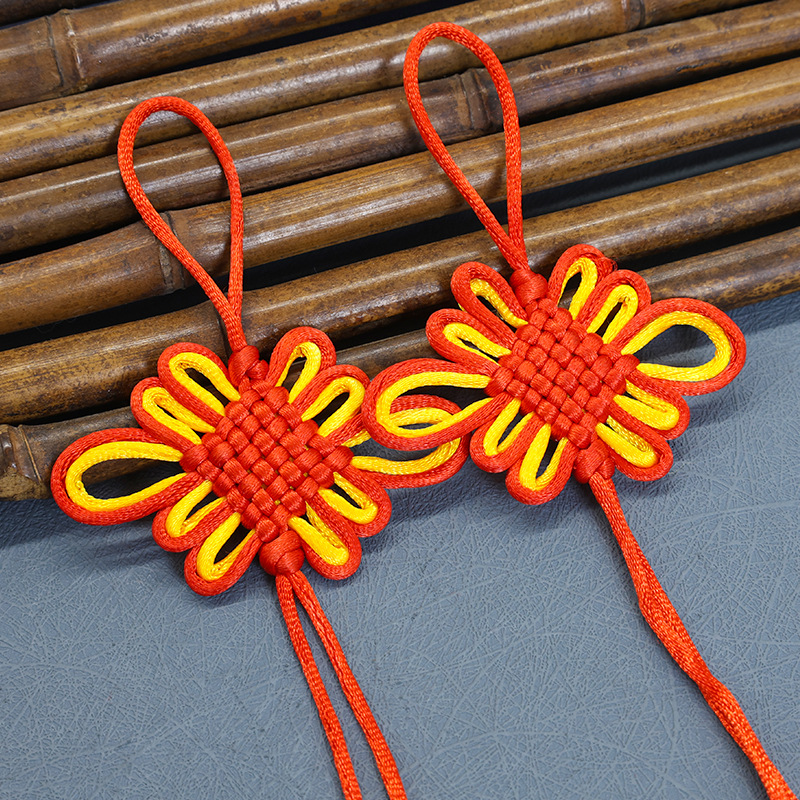 Factory Direct Sale Small Chinese Knot Car Hook Decorations, Red and Yellow Striped Double Knot Decorative Accessories
