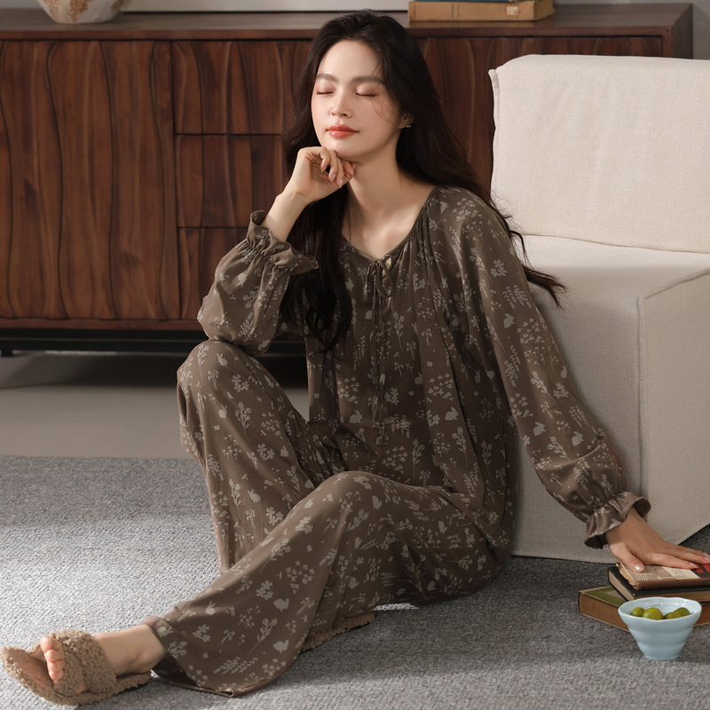 High-quality, comfortable cotton pajamas for women, pure cotton, long-sleeved, round-neck, open-front style, new autumn/winter collection, floral print, suitable for loungewear High-quality, comfortable cotton pajamas for women, pure cotton, long-sleeved, round-neck, open-front style, new autumn/winter collection, floral print, suitable for loungewear