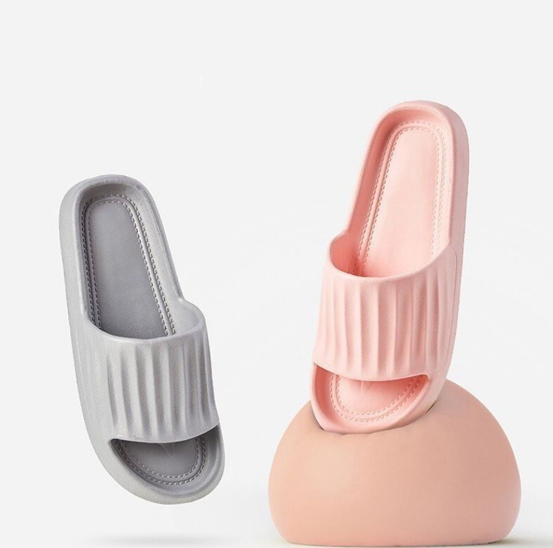 Couple Slippers Home Bathroom Slippers Indoor Bathroom Slippers Men and Women Simple Non-Slip Sandals Wholesale