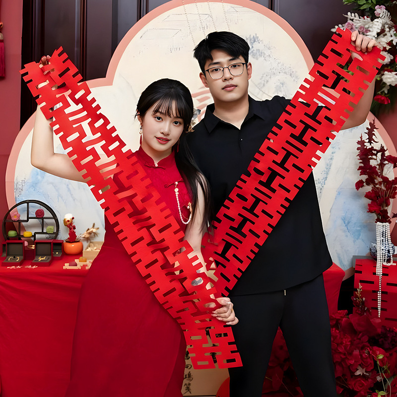 Wedding Bride Photo Shoot Decoration Props for the Bride Chinese-Style Wedding Dressing Gown Creative Atmosphere Artifact