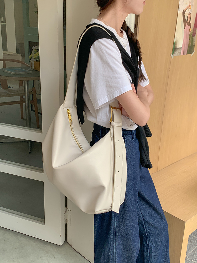 Korean Versatile Soft Collapse and Minimalist Style Single Shoulder Big 2024 New Women's Large Capacity Crossbody Bag_voghion.com