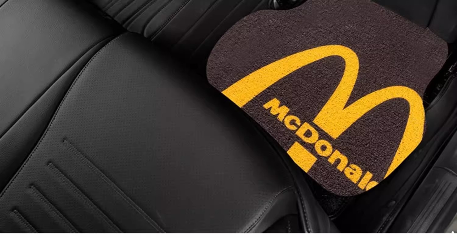 Cute Special-Shaped Car Floor Mats for Main Driver, Single Piece, Stain-Resistant and Soil-Rubbing Car Floor Mats, Cartoon Wire Rings, Antibacterial