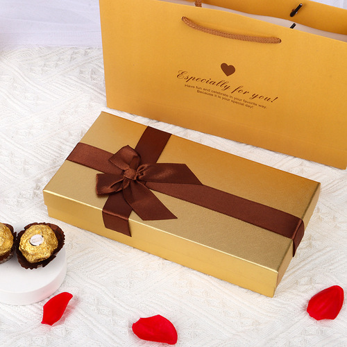 Empty Valentine's Day gift box, 18-piece chocolate packaging box, hard box wholesale, fold-free model, Queen's Day gift box