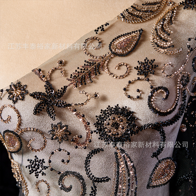 Tejido de bordado de cuentas gris hilo de malla de tela de flores de cuentas de clavos de cuentas de lujo ligero vestido de noche image 4
