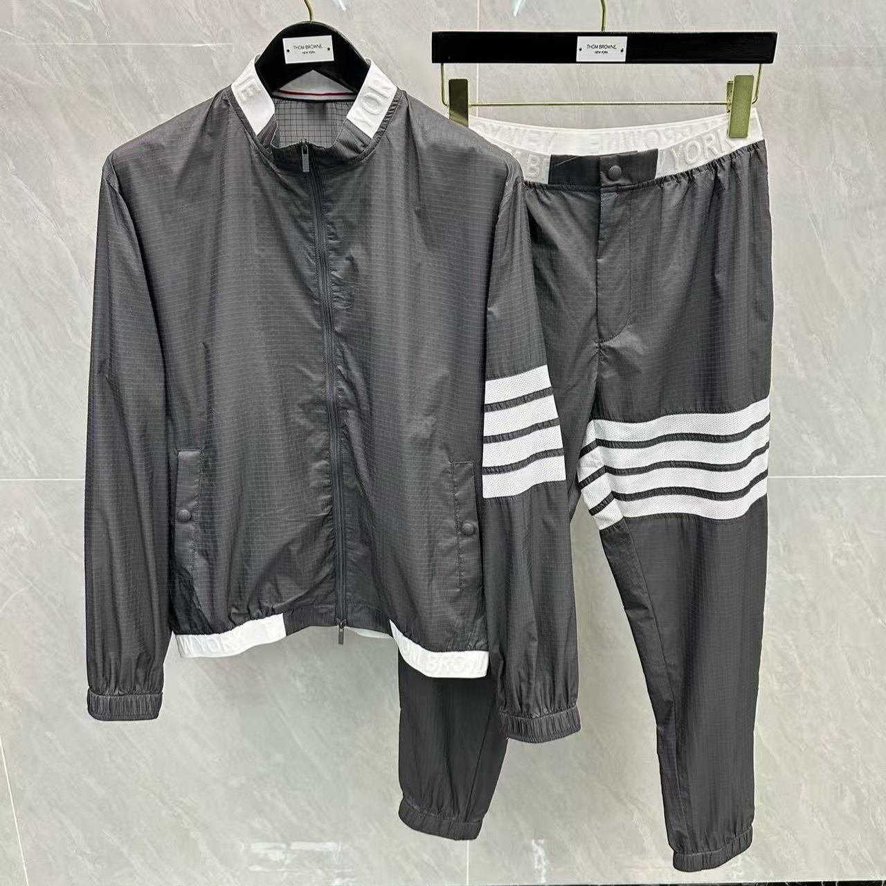 Factory Direct Sale Tb Hidden Grid Four-Bar Long Pants Jacket Casual Versatile Simple Unisex Casual Sports Suit