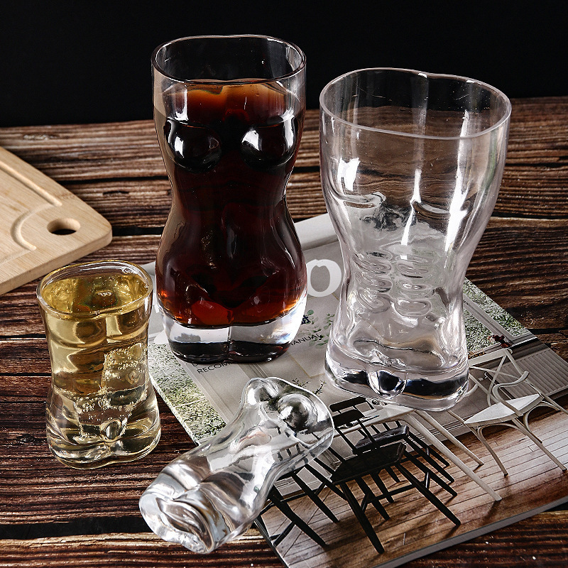 创意啤酒杯玻璃杯酒吧KTV人体美女杯英雄杯扎啤杯个性人体啤酒杯