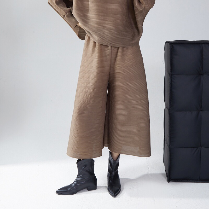 Miyake plus size Pants Women's Wide-leg Pants Drape High-end Pleated Summer Thin Loose Cropped Casual Pants Women