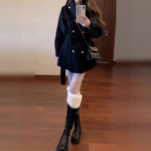 大衣外套女黑色赫本风短款毛呢斗篷秋冬季加厚2025新款时尚感呢子