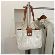 �ļ��ݾ����ذ�Ů2025�¿����ٴ�Ψ���μ��ɳ���ȼ����e�����