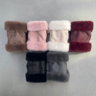 ����Ůʿ��Ƥ�q���׷�ˮ��Ƥ�ݶ̰�ָ¶ָ�Ӻ�ӽq��ů����