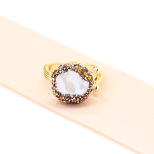 ��Ʒ �͹�С�����ΰ���������ָճ荂���僽�ʳָ���_�ڽ�Ů��