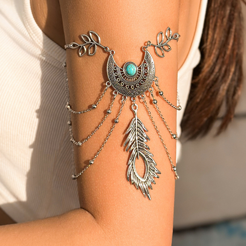 Bohemian Totem Dream Catcher Arm Bracelet European and American Cross-Border Imitation Turquoise Leaf Tassel Open Armband Punk Armband