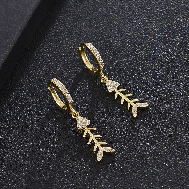 Fashion Geometric Copper Inlaid Zircon Earrings Wholesale display picture 2