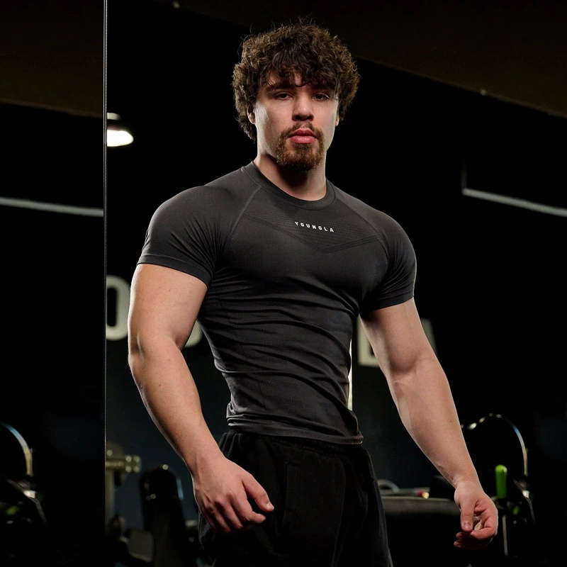 YOUNGLA Мужская футболка Спортивный фитнес Быстросхая дышащая эластичная спортивная одежда для бегунов на открытом воздухе баскетбольная одежда