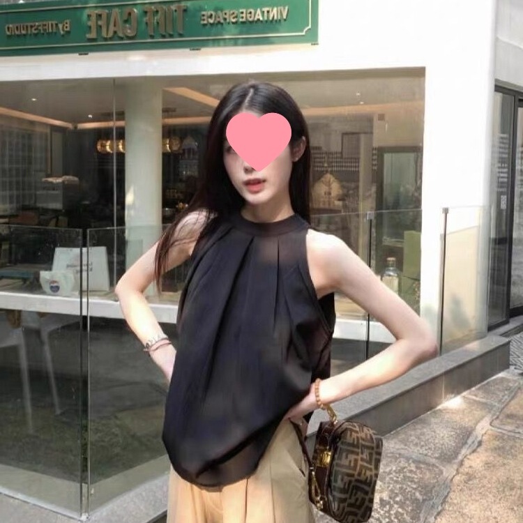 Summer New Design with a Unique Style for Hot Girls, Sleeveless Halter Neck French-Style Top, Pure Desire Style Shirt for Women