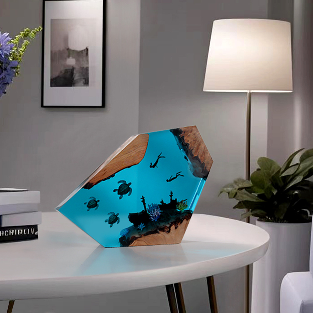 Marine Resin Lamp Processing Customized Handmade Epoxy Solid Wood Dreamy Underwater Broken Ship Micro Landscape Resin Night Light Decoration