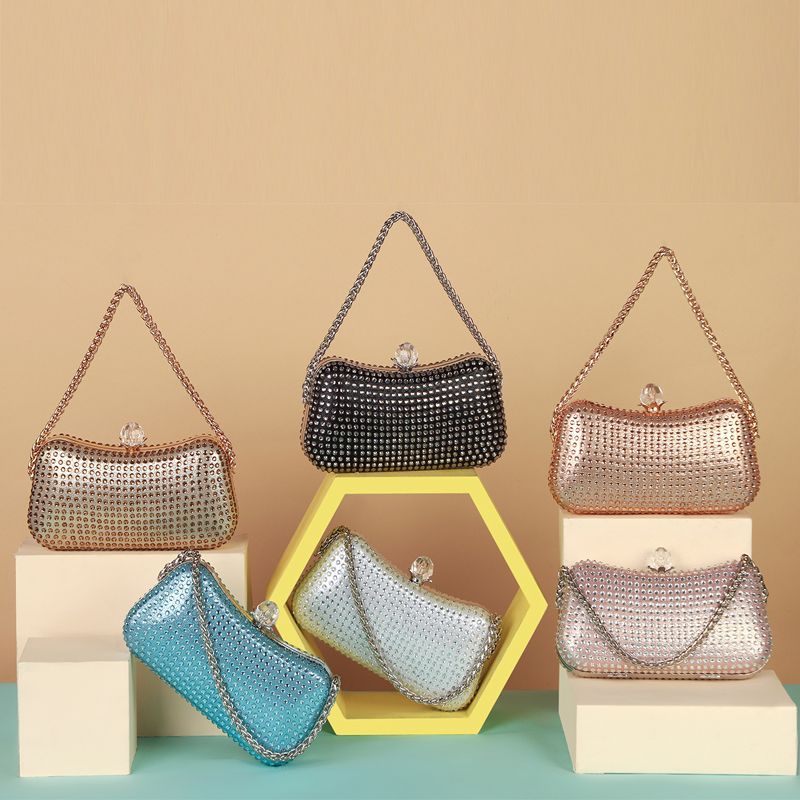 Borsa a mano con catena versatile, da donna, da sera, da sposa, da festa, con pochette piena di diamanti_voghion.com