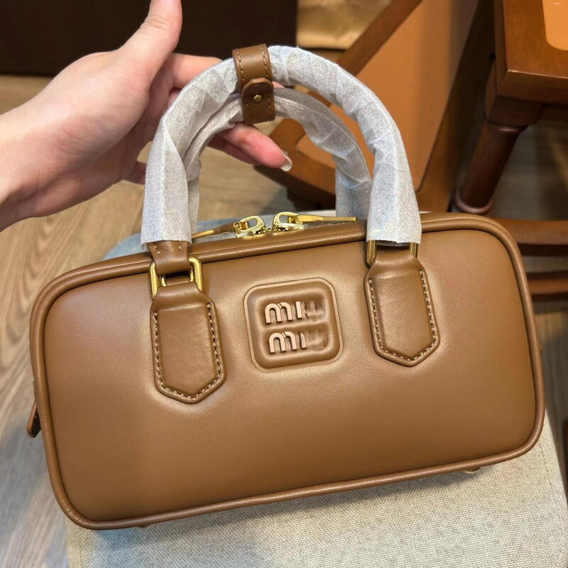 Zhang Yuanying Miu Bowling Women's Bag Fashionable All-match Boston Pillow Bag Large Capacity Portable Crossbody Bag