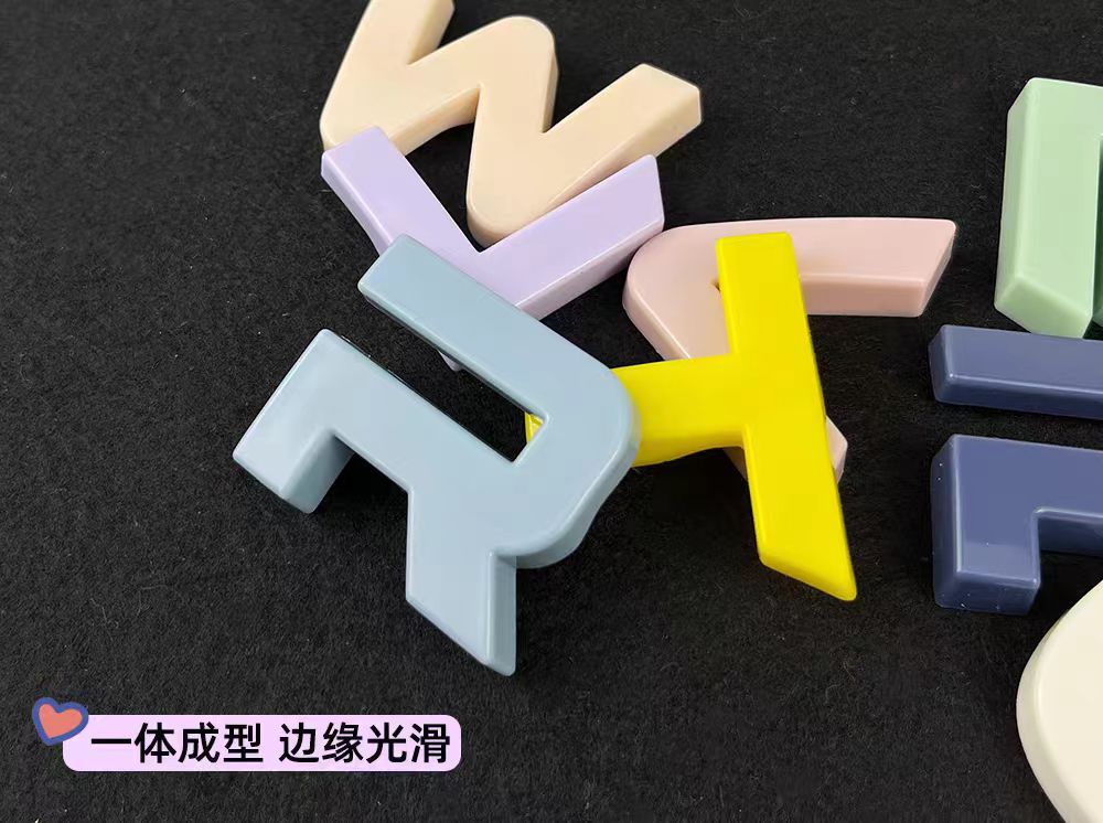 Suitable for Leapmotor C10C11C16A10B01 Macaron Body Sticker Metal Material Universal Modified Car Emblem