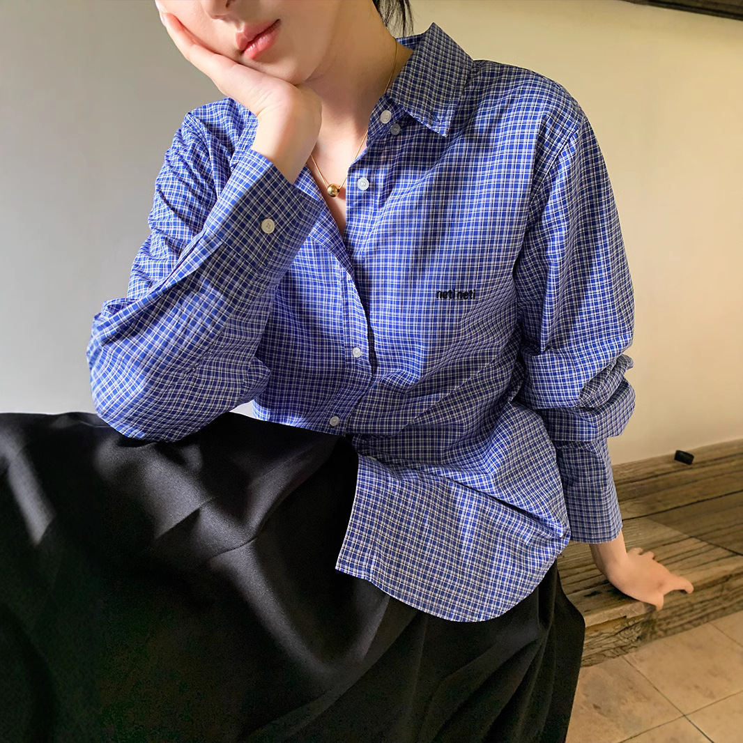 파란 격자 무늬 셔츠 코트 여성의 가을 2024 새로운 디자인 센스 틈새 셔츠 캐주얼 느슨한 긴 소매 탑