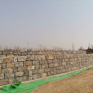 �׻�ɫ�Kʯ������¶�{��ʯ��ʯ�л�ɫ�����Ҹ�����ʯ��ɫëʯ����