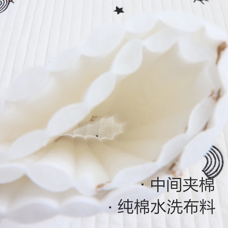 Almacenamiento de noche bolsa colgante bolsa de tela de algodón puro coreano acolchado bordado bolsa de tela pequeña bolsa de ancho 20CM * altura 21CM bolsa de tela