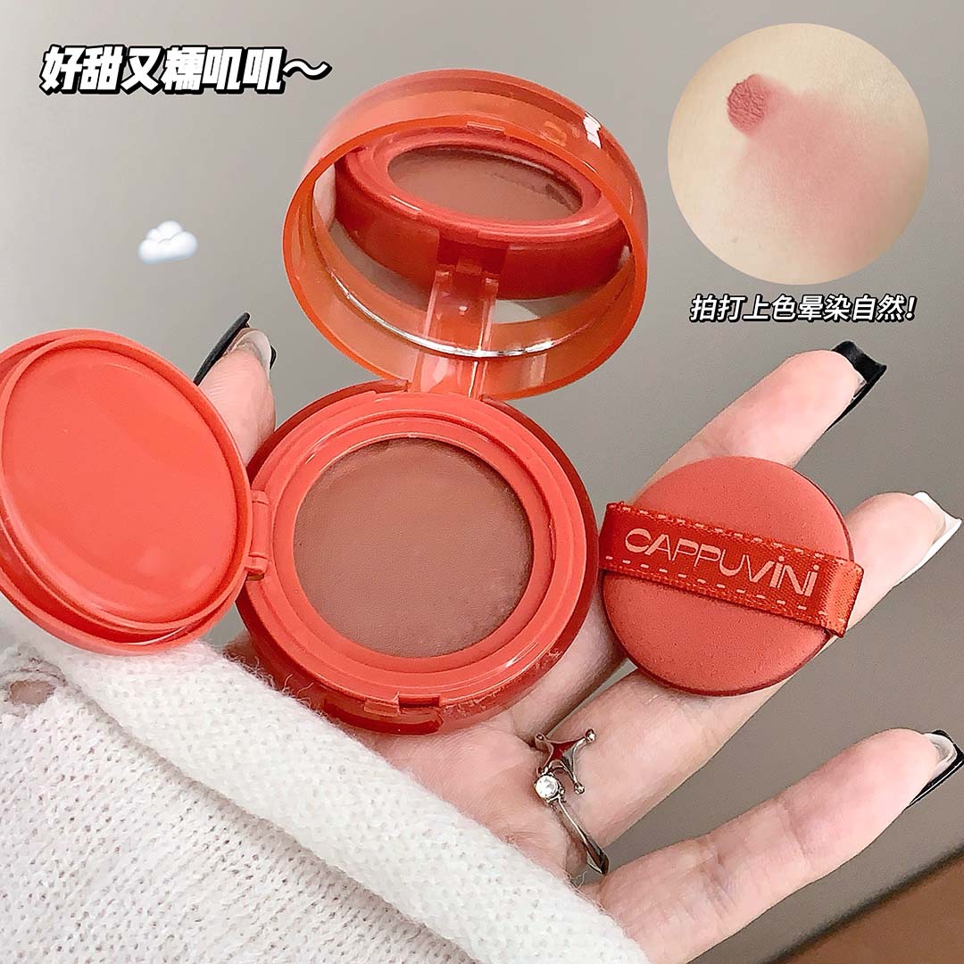 Soft heel, atmospheric face blush, makeup primer
