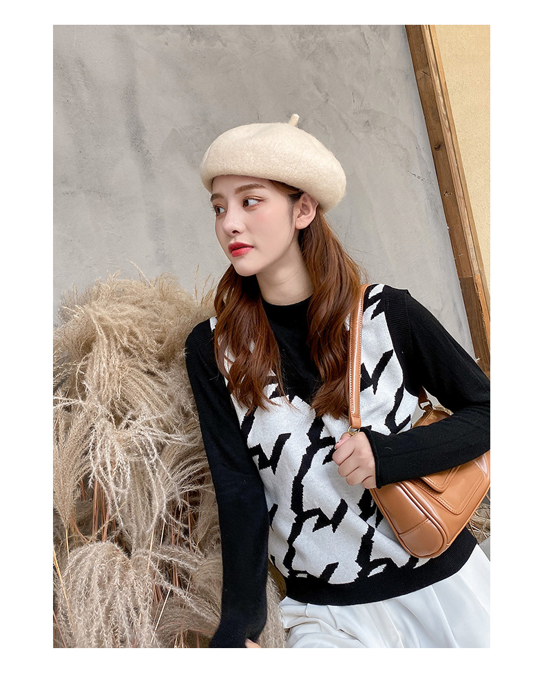 Wool Beret British Retro Korean Wild Painter Hat Beret Tide Art display picture 2