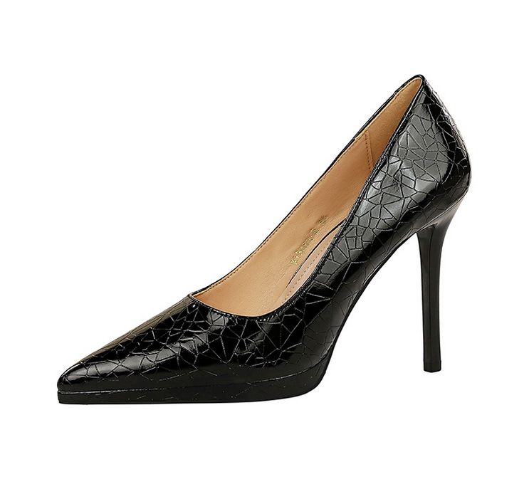 Scarpe da donna con tacco alto, scarpe con tacco sottile, scarpe basse, scarpe a punta con motivo in pietra_voghion.com