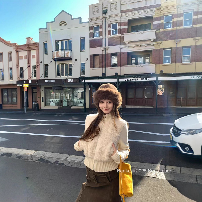 板栗可可Bankelili9.22/20点'乖嗲小奶卷'针织拼接毛毛拉链外套女|undefined