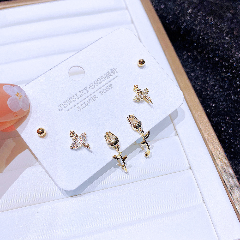 Sweet Flower Copper Ear Studs Inlay Zircon Copper Earrings