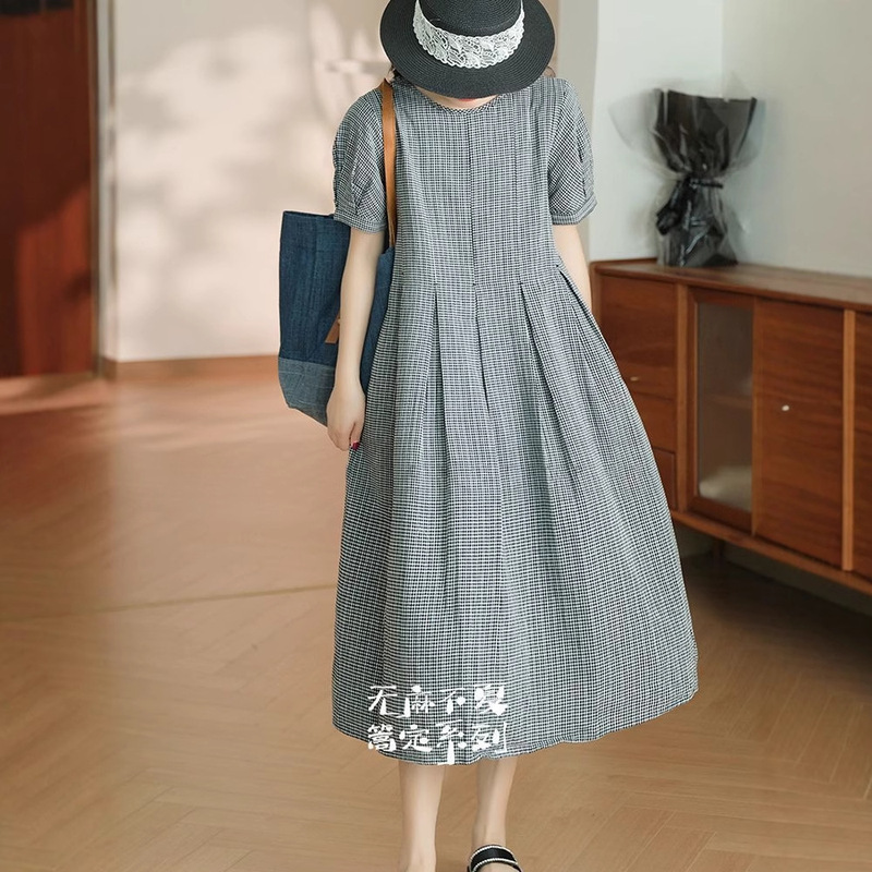 Japanese Commuter Simple Comfortable Double-layer Cotton Yarn Cotton Thin Plaid Short-sleeve Round Neck Elegant Casual dress Summer Japanese Commuter Simple Comfortable Double-layer Cotton Yarn Cotton Thin Plaid Short-sleeve Round Neck Elegant Casual dress Summer