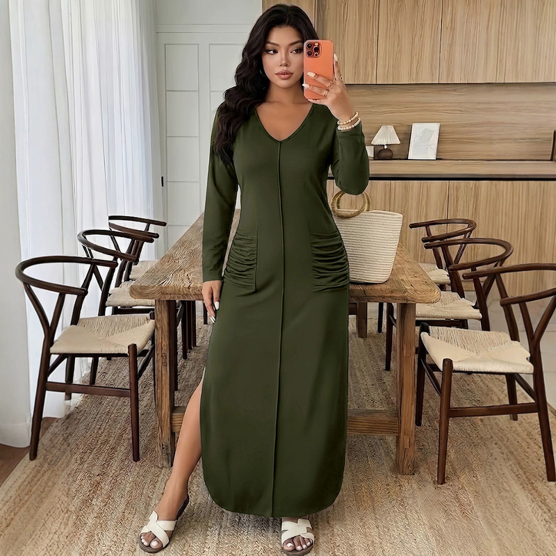 2026 Autumn New V-Neck Long Sleeve Long Dress with Side Slit and Pleated Pockets for Women 2026 Autumn New V-Neck Long Sleeve Long Dress with Side Slit and Pleated Pockets for Women