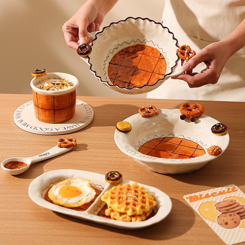 Creative Rice Bowls, Soup Noodle Bowls, Household Ceramic Tableware, Small Spoons, Underglaze Colored Vegetable Plates, Fruit Plates, Dishes Creative Rice Bowls, Soup Noodle Bowls, Household Ceramic Tableware, Small Spoons, Underglaze Colored Vegetable Plates, Fruit Plates, Dishes