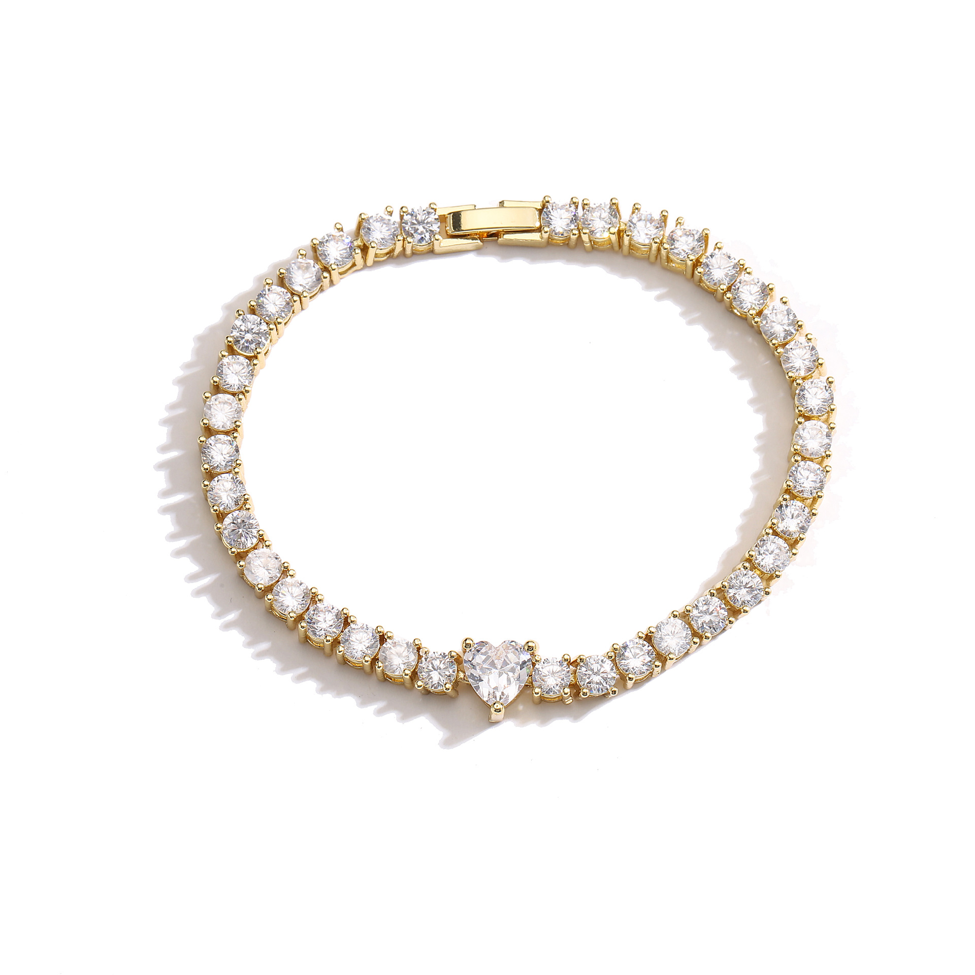 fashion geometric micro-encrusted full zircon heart-shaped copper bracelet