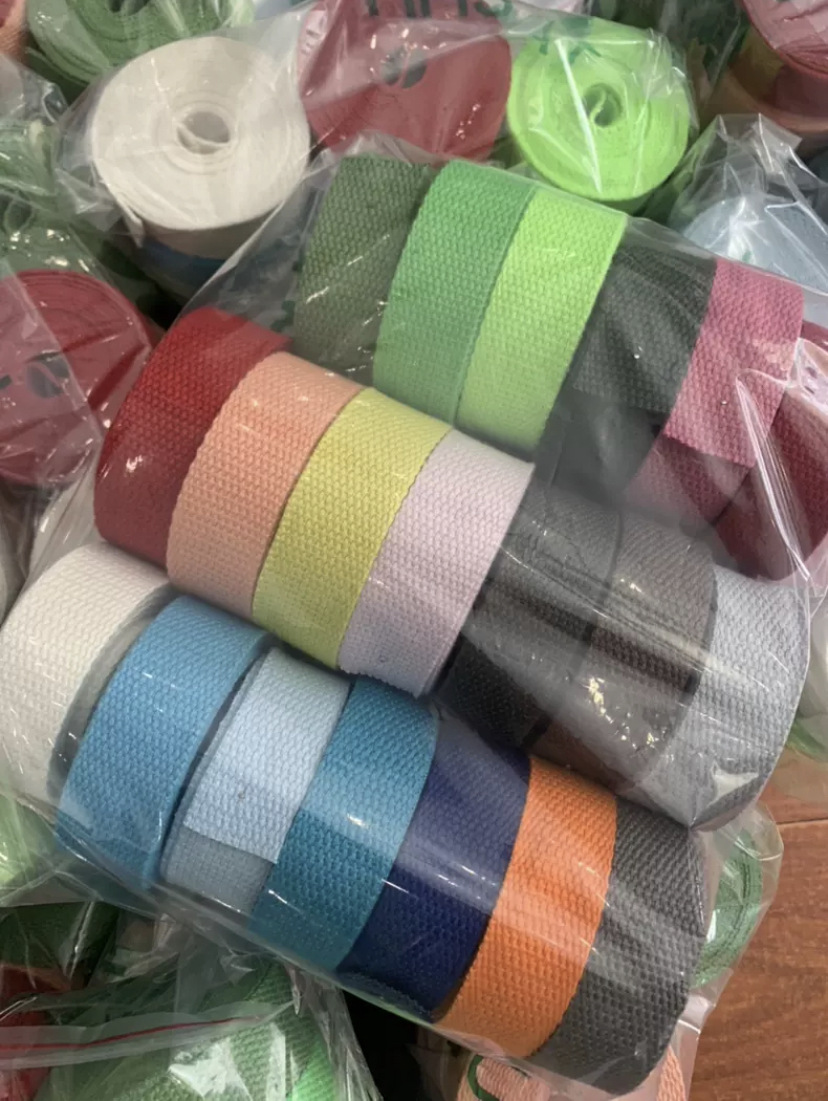 Amazon 25mm paquete multicolor bolsa de lona de color poliéster / algodón con cuentas nuevas bandas de poliéster / algodón de mano gruesas estándar europeo