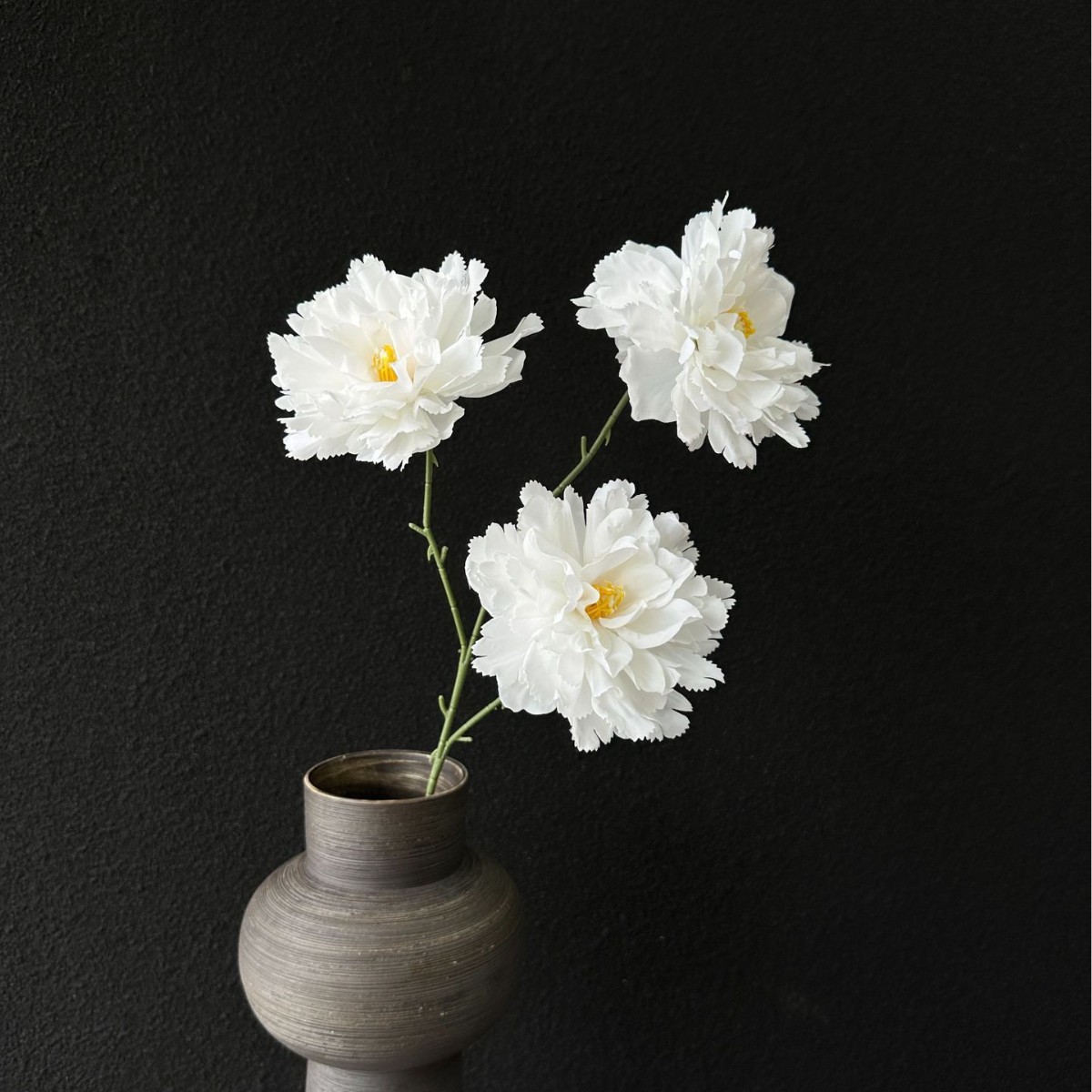 Flores falsas blancas Flores artificiales Flores para bodas Auditorio de bodas Decoración del hotel Techo artificial Flores artificiales Flores falsas