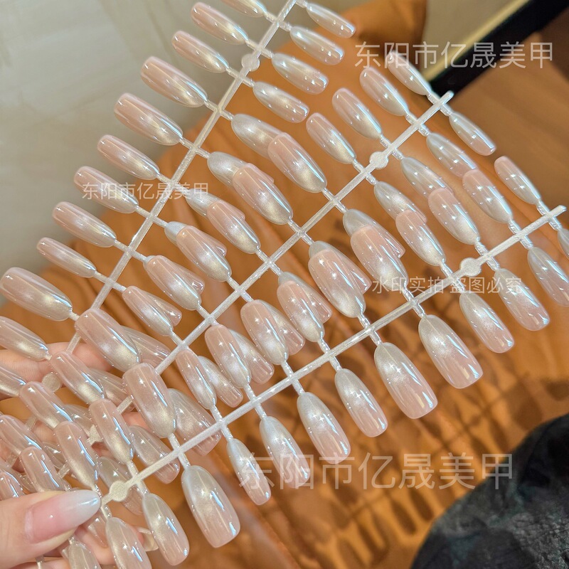 [Water Electroplating Small Bulb Glass Beads] Nude Fingertip Cat Eye Pure Handmade Nail Polish Spray Pre-Made Nails