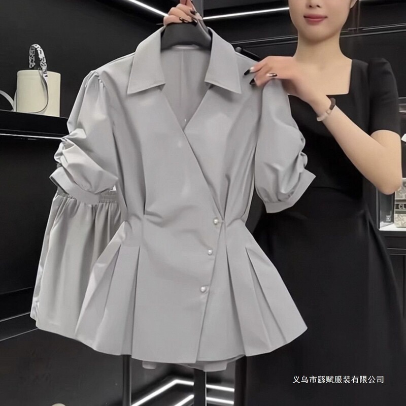 Plus-Size French-Style Light Luxury Short-Sleeve Shirt for Women, Summer Wear That Hides the Belly, Waist-Cinching Top Plus-Size French-Style Light Luxury Short-Sleeve Shirt for Women, Summer Wear That Hides the Belly, Waist-Cinching Top