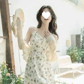 法式碎花浅绿色领吊带连衣裙超仙海边度假沙滩裙别致绝美两件套