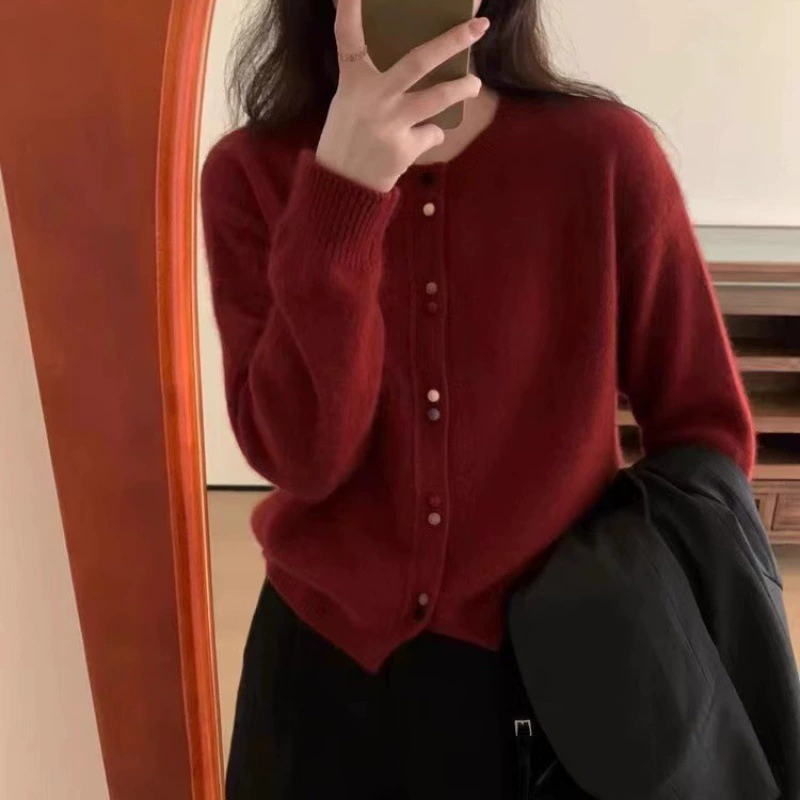 Европейская коллекция 2025 года: новый вязаный свитер, европейская мода, вязаный кардиган, женское цветное пальто с пуговицами