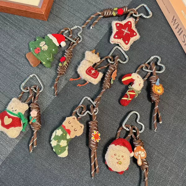 Korean Version Christmas Limited Plush Pendant Cute Cartoon Keychain Bag Accessory Holiday Atmosphere Korean Style Pendant