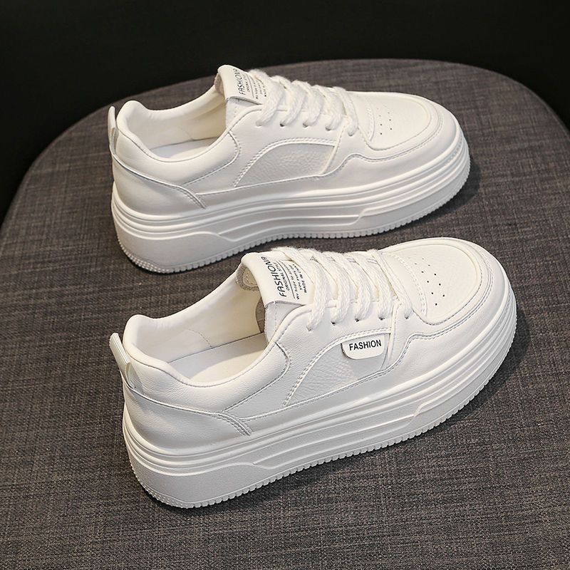 2026 primavera nuevos zapatos blancos con suela gruesa transpirable nuevos zapatos deportivos ligeros y casuales delgados para mujeres