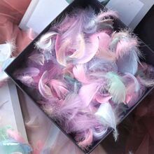 马卡龙羽毛材料礼盒填充手工创意彩色拍照道具生日伴手礼装饰